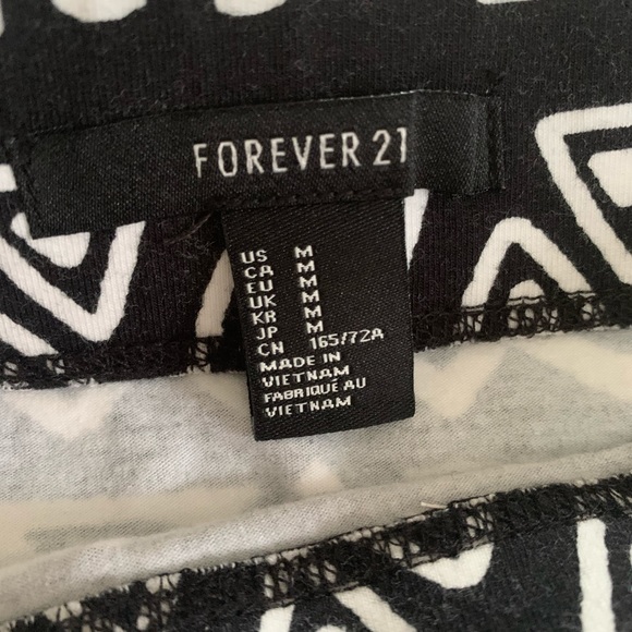 Forever 21 tribal print skirt - Picture 2 of 2